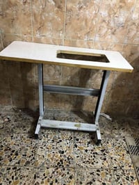 ميز مكينة خياطة • حي الفرات • بيه مجال