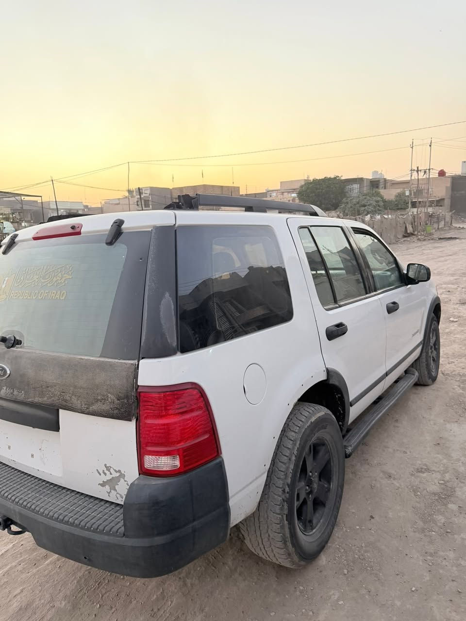 سلام عليكم سياره فورد اكسبلور مزاد وزارة الداخلية سياره جديده بدون ضربه بدون خياس بدون تبديل كير ومحرك بطة جديد شاشة وسماعات سستم كامل لايت زنون جامة امامي جديدة السيارة مزاد بابل السعر 40 ورقة وبيها مجال 
📍مكاني حلة شارع 100
رقم الهاتف *********** ☎️
