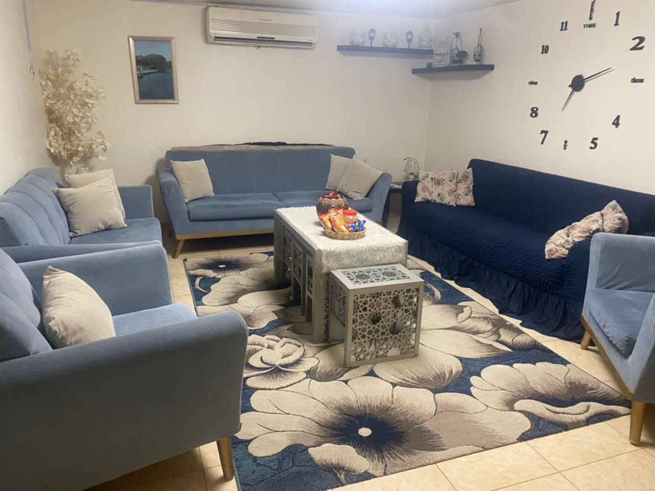 للبيع كنب نضيف ٤ قطع ٢كرسي ٢ كنب  كبير مع الطولات .. التواصل خاص


**إذا كنت صاحب هذا الإعلان وتريد حذفه لأي سبب، رجاءا أرسل رسالة إلى الدعم الفني**