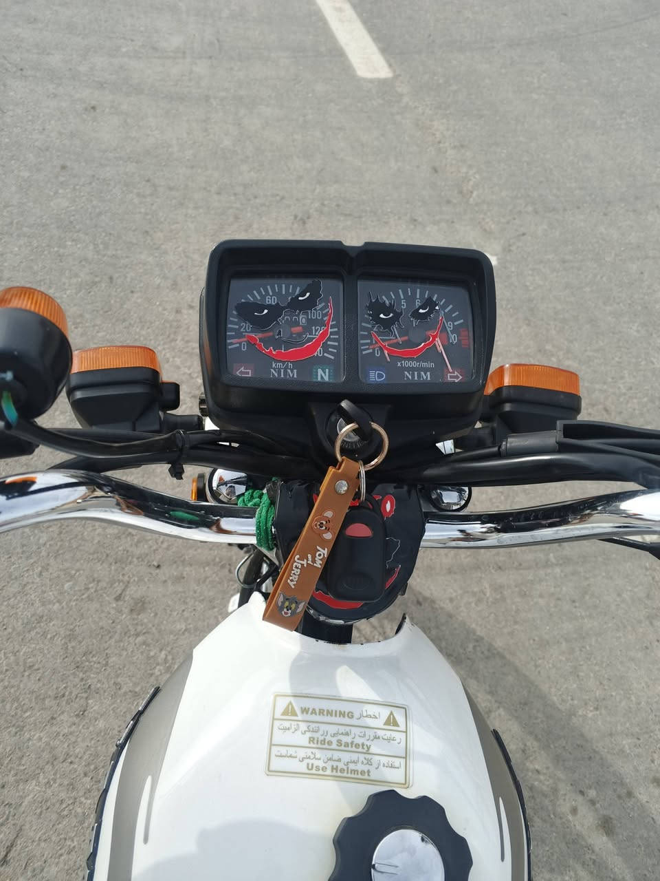 السلام عليكم دراجه للبيع موديل 2027سعر 650مكان طويريج للتواصل ***********
