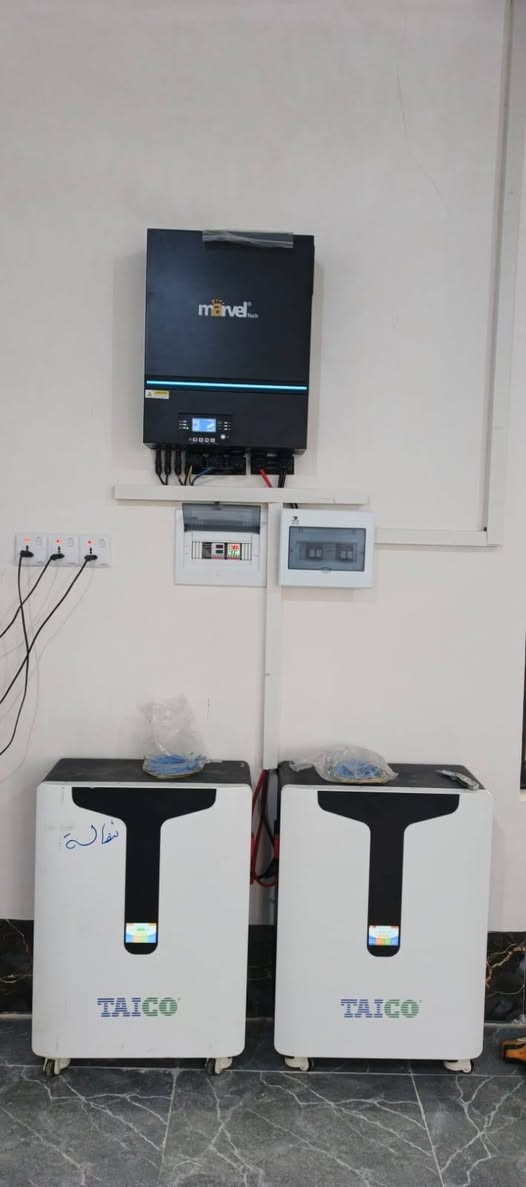 #عروض مميزة مع تخفيضات هائلة

تم بفضل الله تجهيز و  تنصيب منظومة طاقة شمسية لمنزل ابو رواد العبيدي 

قضاء الحويجة
#قريةـشميط
         

14 الواح لونجي ٦١٥ واط
2 بطارية ليثيوم 16 كيلو واط
انفيرتر 11 كيلو واط 

 م. عامر البشير
***********
حارث البشير 
***********
د. جاسم الحسن 
***********
م. بلال طالب 
***********
