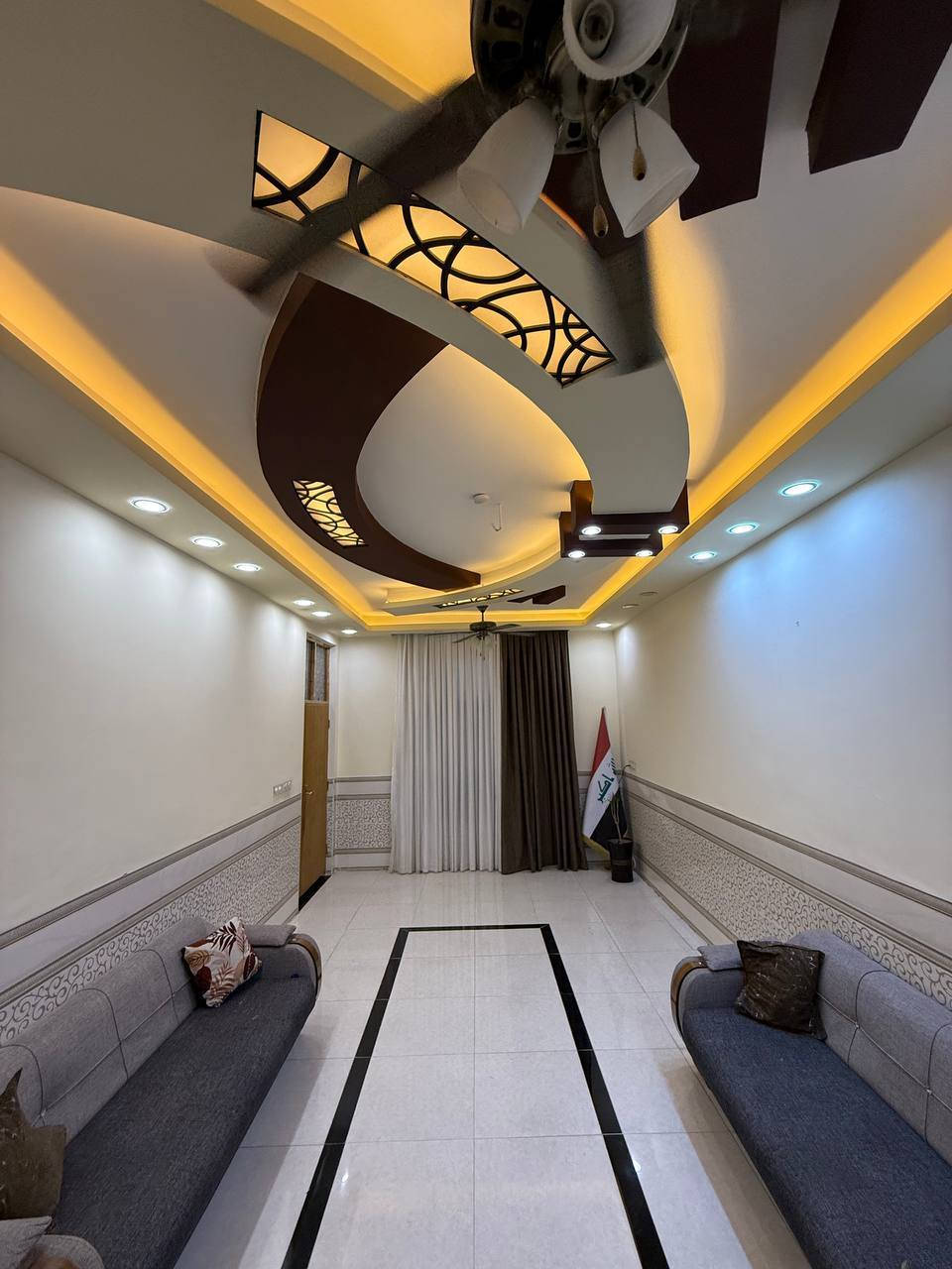 🛑دار للبيع معيمير 🛑
🏠مساحه الدار 400متر يحتوي عل كراج سياره🚘 طابق واحد هول أو صحيات و  غرفتين وحديقه 🌿

للاستفسار متواجد عل نت/***********
