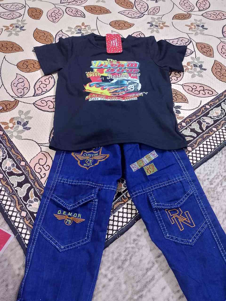 السلام عليكم عندي شلعه بات بات اطفال جديد اشتريتهن وفتحت بث وماصعد ابد وخرب واهسي 35قطعه بيهن سيت كامل وبي بنطلون كابوي وفستان بناتي القطعه ع 3احسبهه


**إذا كنت صاحب هذا الإعلان وتريد حذفه لأي سبب، رجاءا أرسل رسالة إلى الدعم الفني**