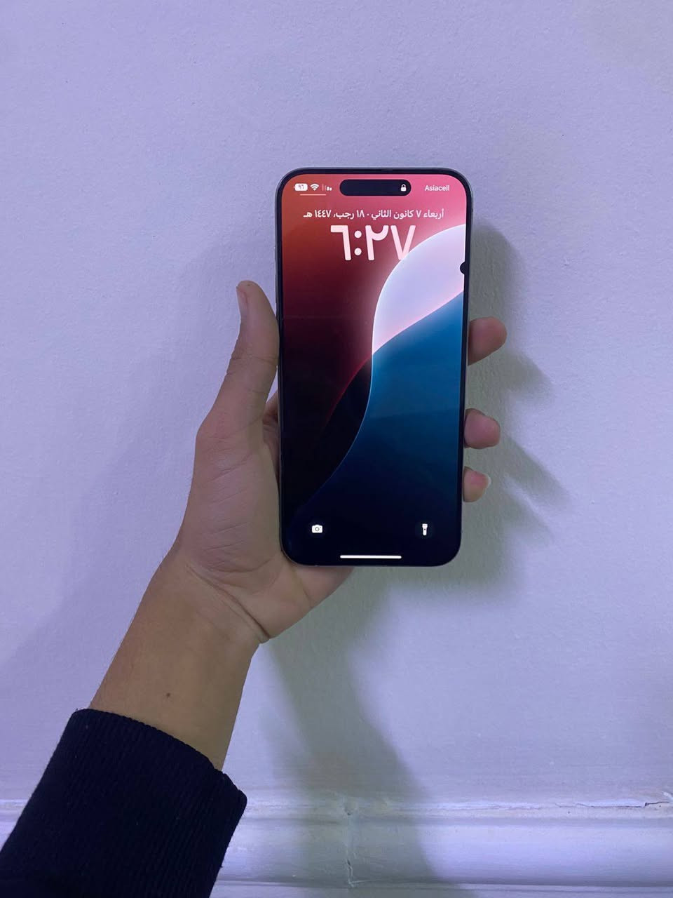 سلام عليكم ايفون 15برو ماكس ذاكره 256 بطاريه 93بي نقطه خفيفه بل شاشه موضح بل صوره المكان بغداد السعر 975الف الاستفسار *********** وبي واتساب
