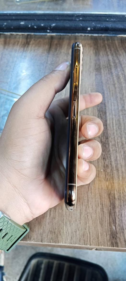 ايفون ١١برو ماكس جهاز نضيف حييييل بطاريه بلاديه ٧٩من نزلت طلعت مال خدمه
مبدل شاشه مال تفصيخ فيس ايدي شغال ذاكره ٢٥٦
كل مشكله مابي جهاز 
السعر ٣٠٠مكاني بابل مركز


**إذا كنت صاحب هذا الإعلان وتريد حذفه لأي سبب، رجاءا أرسل رسالة إلى الدعم الفني**
