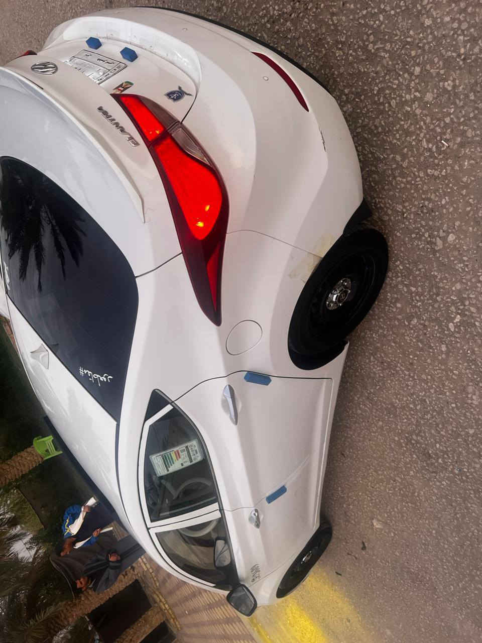 السلام عليكم لانتره مديل 17رقم بابل لاماني فول مواصفات عده البصمه جاهزه لاخير كير مكينه حداديه تخم تاير متخسر عليهه ربع بيهه بنيد وجاملغ والباقي كفاله ستخدام شخصي ماشيه 180السعر 130وبيهه مجال لاتصال ***********
