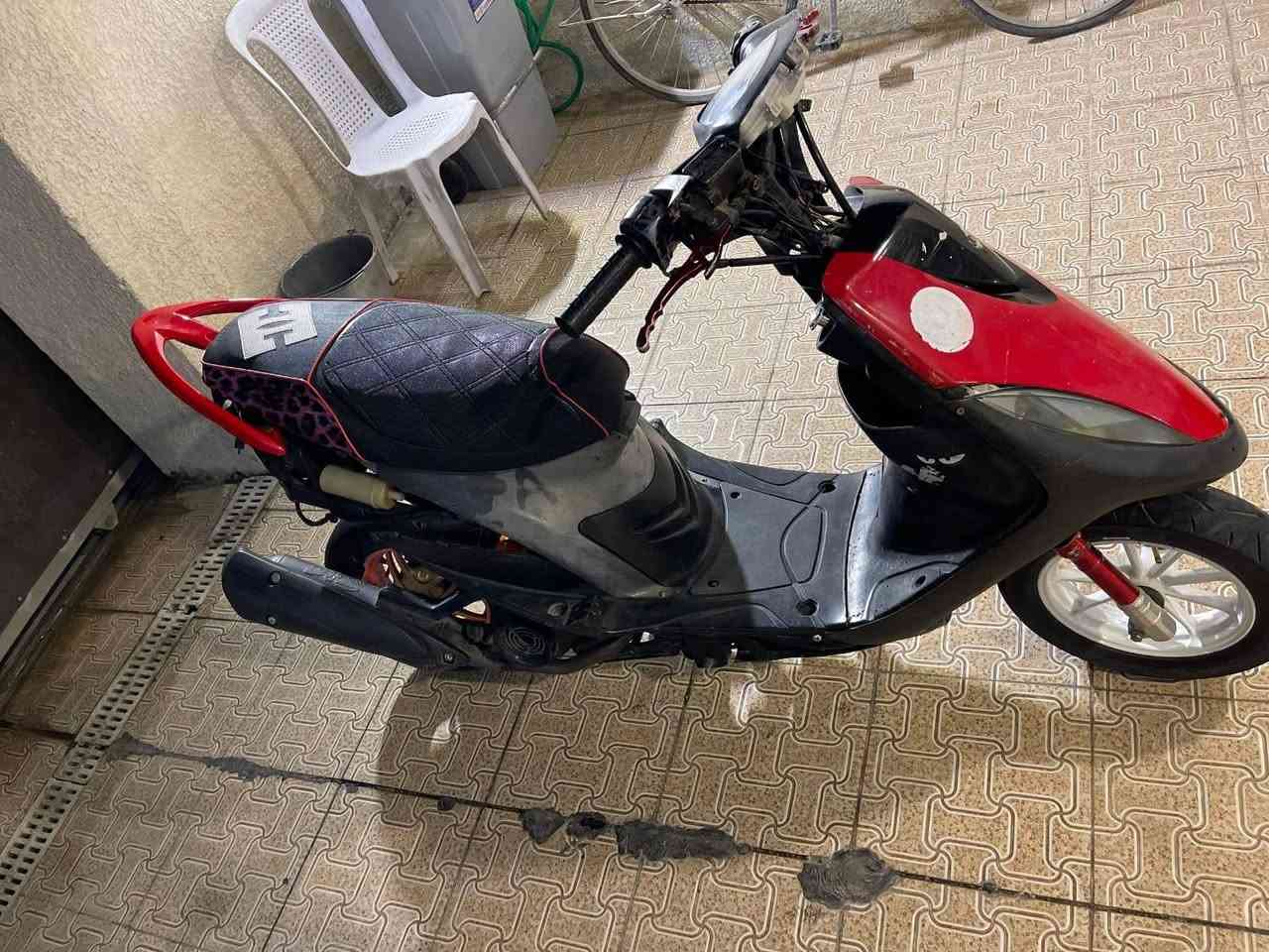 ماكس عدله مراوس او بيع السعر 500وبيها مجال
بوشه 55شلعه ومعدل دراجه خير من الله مناقصه شي
وغراض ويه الدراجه  كلج خلفي جديد+كويل نار جديد+صالنصه sc واقيه سبع الوان+ ترايش+بكلايت+كصه اماميه+مازده اماميه+سلف بلادي+بنز بريك+كابريتر ثنين مال باله بس يتنضفن+كابريتر جديد+ستاند اضافي تعليك
مكاني بغداد الدوره 
***********
