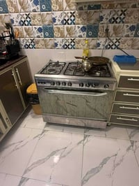 غرفة نوم • أثاث