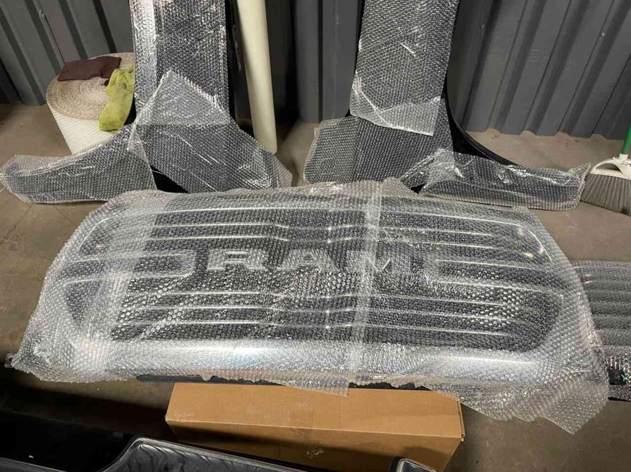 متوفرة أدوات رام جميع الموديلات والالوان
📞 للطلب والاستفسار:
📱 *********** – ***********
📦 توصيل متاح لكل محافظات العراق
📍 الكرادة – مجمع مشن
