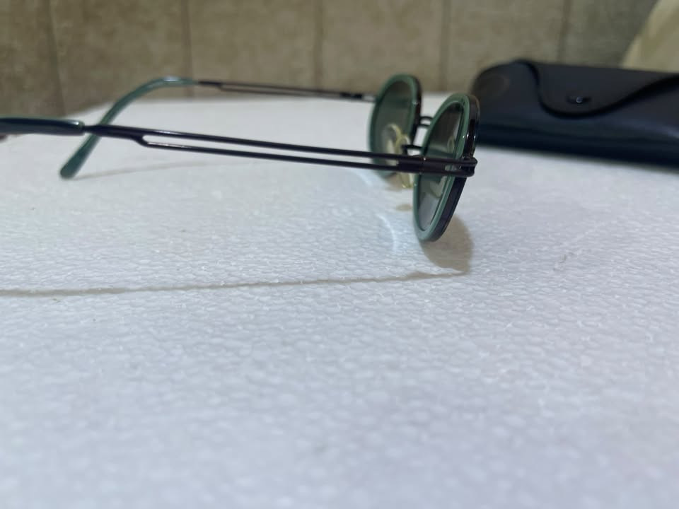 نظارات ريبان اصلي نظافه تامه يوجد توصيل لكل المحافظات


**إذا كنت صاحب هذا الإعلان وتريد حذفه لأي سبب، رجاءا أرسل رسالة إلى الدعم الفني**