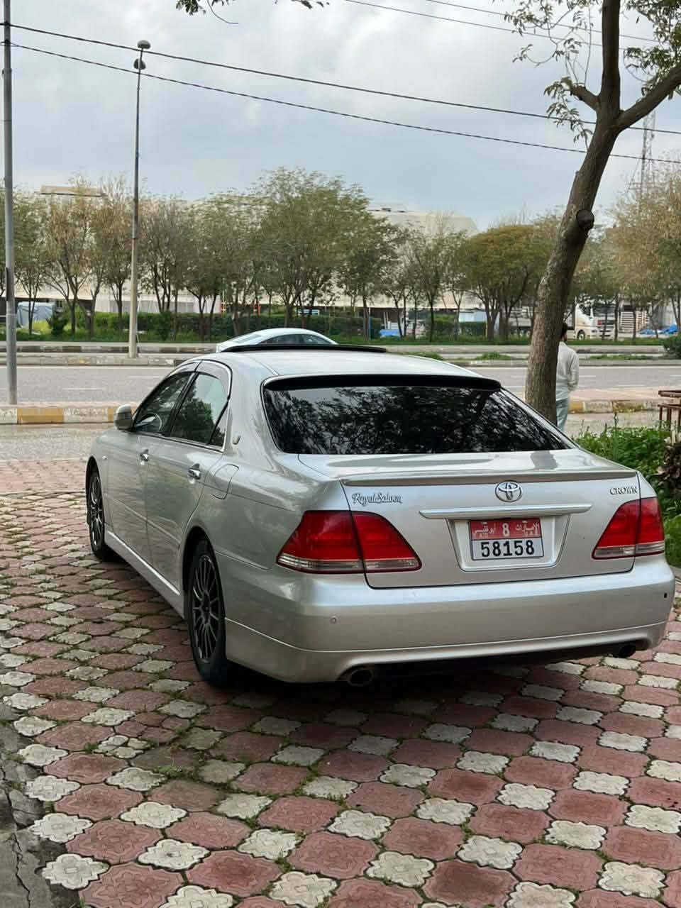 شاهینە ساغ ساغ مۆدێل 2005 
سپۆڕت فول مواسەفات دوپاچەی بۆیاغ ئەوروپایە
سەلاجە سڵاید کلد کوشن جلد کوشن هیتەر
کامیرە حاسە سێ دوگمە پەردە ناو زەرد قەپات
مواسەفات نرخ77مەجال شوێن کەلار***********
