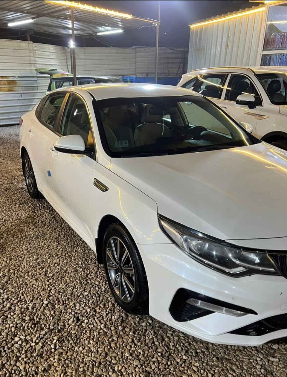 السلام عليكم
كيا اوبتما 2019 بأسمي السياره 

مكفوله محرك وكير وصبغ عدا  مقدار الشبر بحافه الچاملغ

مكاني بابل /حله 

للاستفسار الاتصال بالرقم 👇

***********
