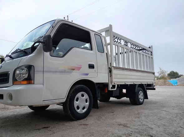 السلام عليكم للبيع كيا أم عيون موديل 2000مكفوله كفاله عامه سياره جديده عله بلاد سعر 95مكاني ديالى كنعان 
ستفسار أكثر ***********
