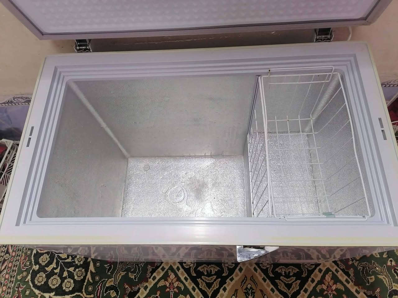 مجمدة ١٠ قدم نظيفة كلش وشرط تجميد
١٩٠ وبيها مجال
النجف ناحية الرضوية


**إذا كنت صاحب هذا الإعلان وتريد حذفه لأي سبب، رجاءا أرسل رسالة إلى الدعم الفني**