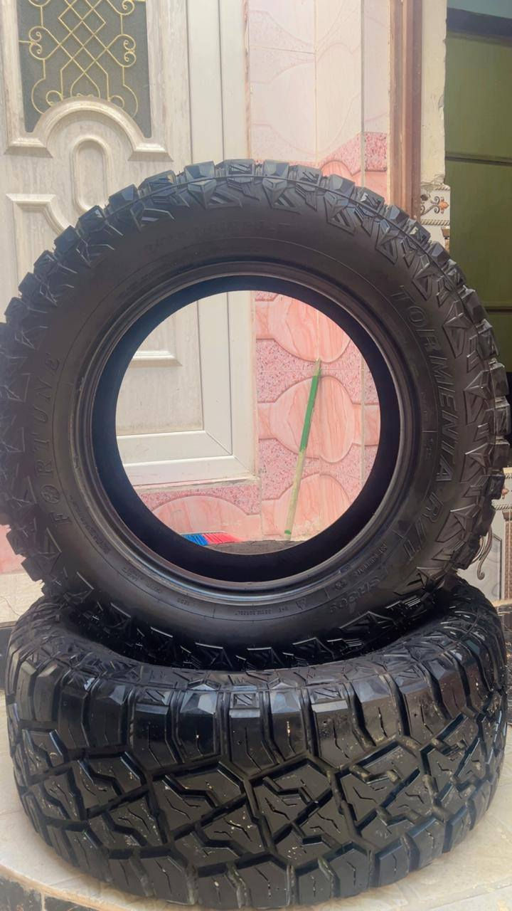 اطارات للبيع تخم كامل اربعة حجم
 35X12•50R20LT
تايلندي جبلي
ويل عشرين 20 
استخدام جدا قليل يعني جديد مكاني بصرة تنومة للأتصال على ***********
السعر 350 الف عراقي
