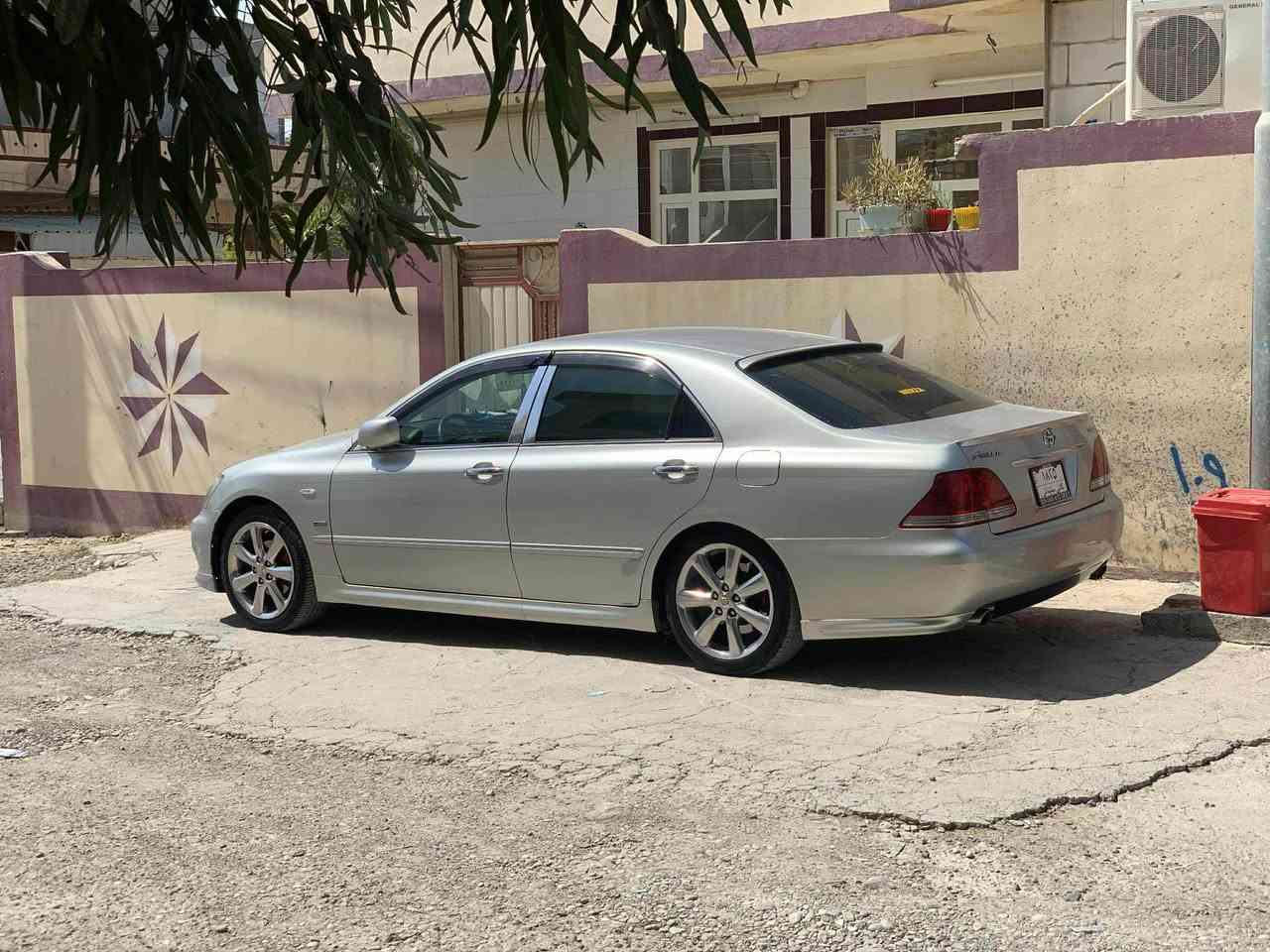 سه ره تا به ناوي خواي گه وره و ميهره بان 
شاهينه ى ٢٠٠٥ مووس
    ١٨٢ بي دووكه ل 
كامل مه سروفي كراوه و ١ هه زار مه سروفي ني يه 
ويل دنگه ي ئستيل تايه كاني تازه يه 
سه ياره كه مالي دۆستە 
ناو ڕەشە کوشن شاموا 
ساج سور سوکان حە یزەران
ناوی لە دەری جوانترە
دە بڵو لە وی HKSلە سەرە بەرزو نزم ئەکات
بە شەرتی فەحس و سۆنەر سە قف و حیزام بە شەرت
بەشەرتی گێڕو مە کینە 
هایدرۆلیک و ڕۆنی مە کینە تازە گۆڕیاوە 
فیت پەمپی تازە گۆڕیاوە 
پاتری تازە گۆڕیاوە 
‎تكايه ئه گه ر موشته ري نيت سه رمان مه يه شينه ته له 
‎فونت كردو سعرت وه دل نه و مه يه ژه هه يه به وه نه ئه گه ر هه يه برؤ بيسينە 
***********-*********** كالار, السليمانية
