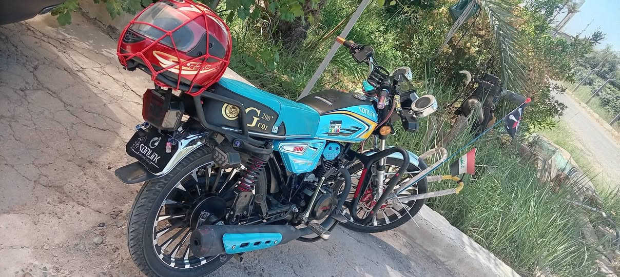 بسم الله ☺️
والصلاة والسلام على رسول الله 🌺
دراجه🏍 للبيع موديل 2025 طالعه 2026/4/25
دراجه على وضع الشركه 
ضاغطة وزنجيل يعني ماكو رجه 🫨
رزن بل مشي ☝
محرك 200CBF
دهن كل 20يوم ابدله 
نشاط فول 🚩
السعر 950وبيها مجال بسيط 
هاذه رقمي وبي واتساب 
***********
