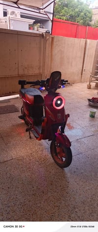 دراجة x900  حبيبي من النهاية دراجة مكفولة نضيفة كل المواصفات الي تريده...