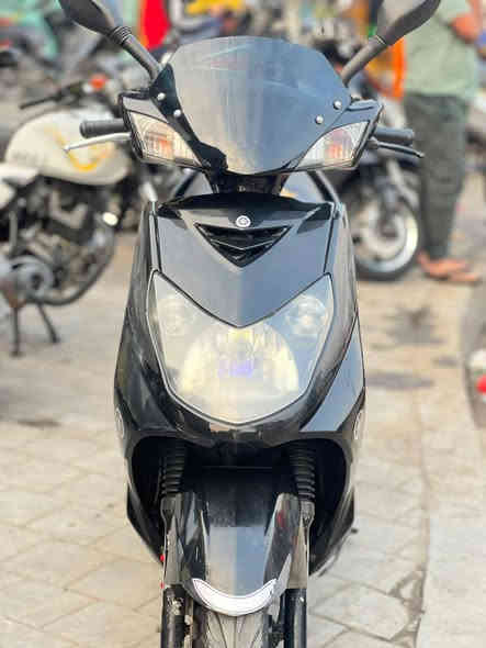 السلام عليكم دراجه سكنس فحل ياباني  نوزل خطين الدراجه خير من الله مكفوله كفاله عامه الدراجه كلشي شغال بيها ومابيها اي نقص مكاني الشعب السعر ٩٠٠ وبيها مجال بسيط حك الجيه الشراي يخابر ***********
