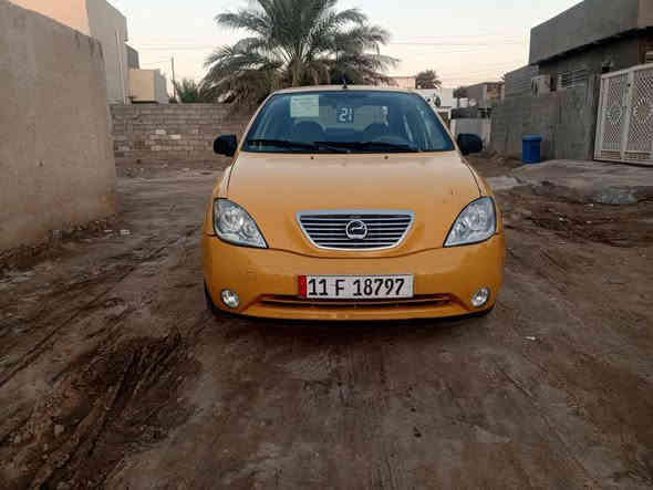 سلام عليكم طيبه موديل 15بيها جاملغ المامي صبغ بدون دواخل سياره بسمي سنوية ل 28رقم  نكليزي  كير مكينه تبريد صدر تخم تاير جيد جداً السعر 38 العنوان بغداد الدوره الرقم ***********
