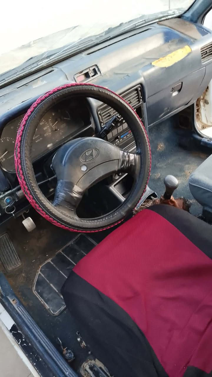 هونداي اكسل كير محرك بل شرط  دبلات جدد صدر جديد نضافه شوف العين سياره شرط تحويل
مكلف بل نشر رقم صاحب السياه***********
