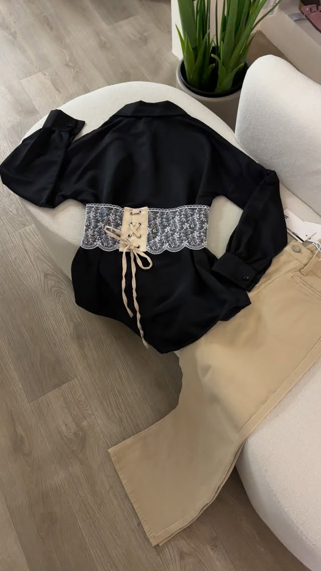 هذا القميص 🤤🤤🤤
طول 80سم 💥💥💥
الخامة ستن كوالتي عالي بارد ✅✅
القياس XL/L/M/S  قالب راهي يلبس الحد قياس 46 💥💥
القميص ولاغلطة بالبس 💥💥💥
الجينز متوفر 💥💥💥

#ترند #ملابس #trand 
#صيف #قميص


**إذا كنت صاحب هذا الإعلان وتريد حذفه لأي سبب، رجاءا أرسل رسالة إلى الدعم الفني**