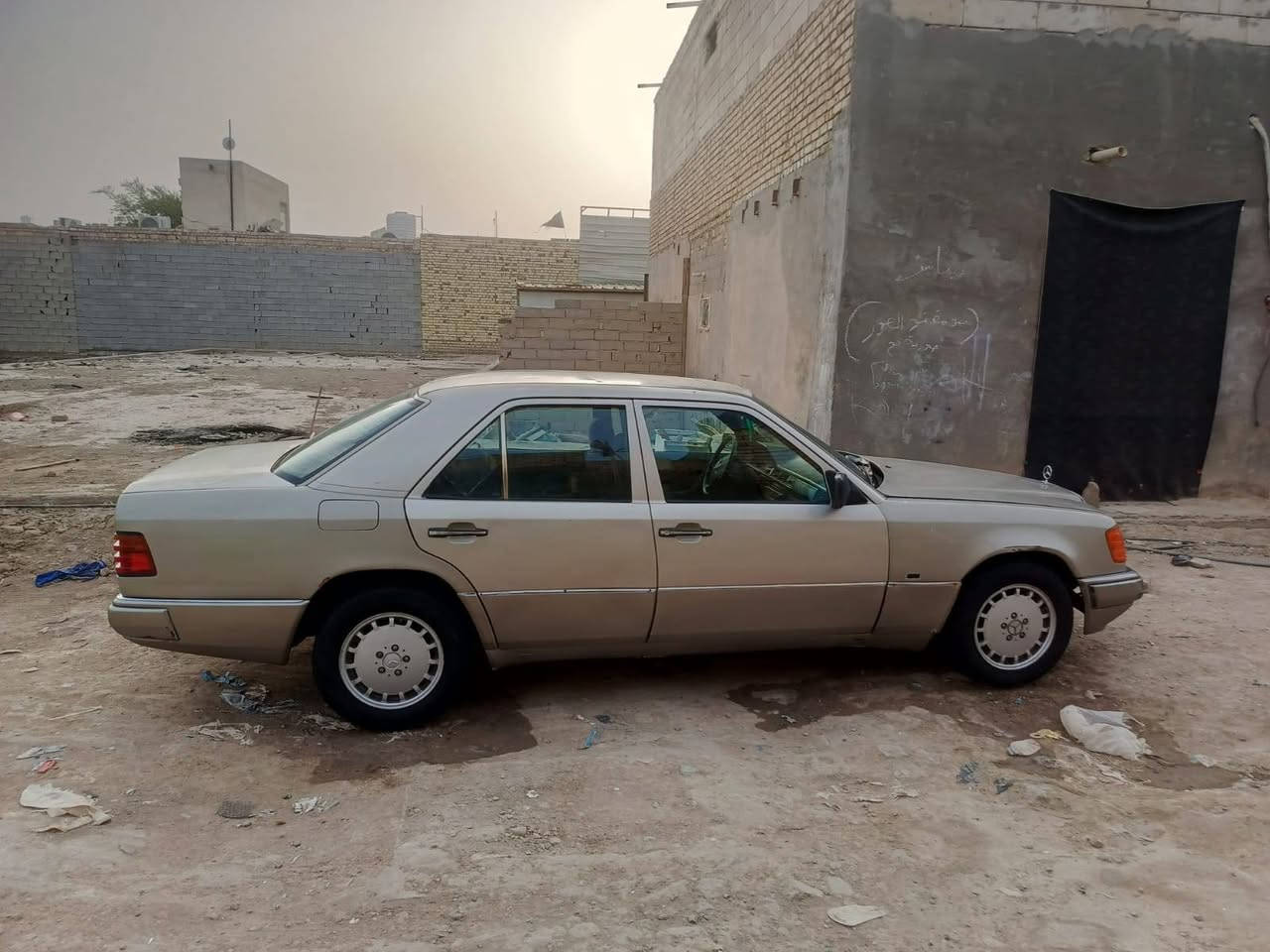 مارسدم دب البيع  مكينه ثنين ونص 
مكينه وكير اجدد  مديل 91
السعر 35وبيه مجال  ابيع مستعجل 
((قواعد سليمه)) 
مكاني ناصريه مركز  
التواصل مع الرقم ***********
