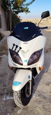 فورزة 08 للبيع بسعر مناسب  07511750836