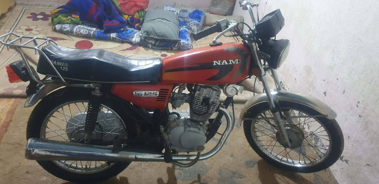 سلام عليكم دراجة للبيع سعر ٦٥٠
وبيهه مجال الاستفسار ***********
