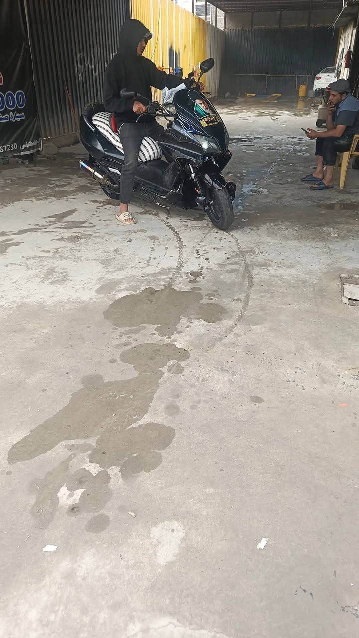 سلام وعليكم عنوان بغداد  فورزه 06 البيع نضافه فول ومكفوله دراجه لبع مذب عليه كامله مكمله سعره 450 التصال ***********
