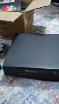 متاح جهاز فيديو مع الاشرطه السعر والتفاصيل داخل الفيديو الاتصال على ال...