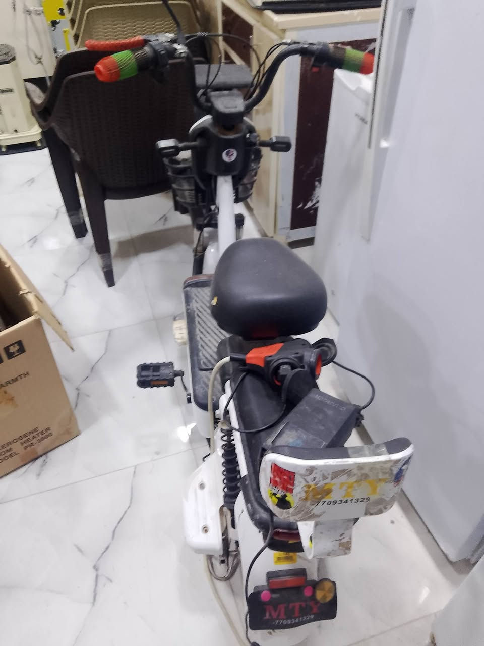 حجم 14 كلشي بيها شغال بيها قفل شغال السعر 170 وبيها مجال كركوك حي بدر ***********
