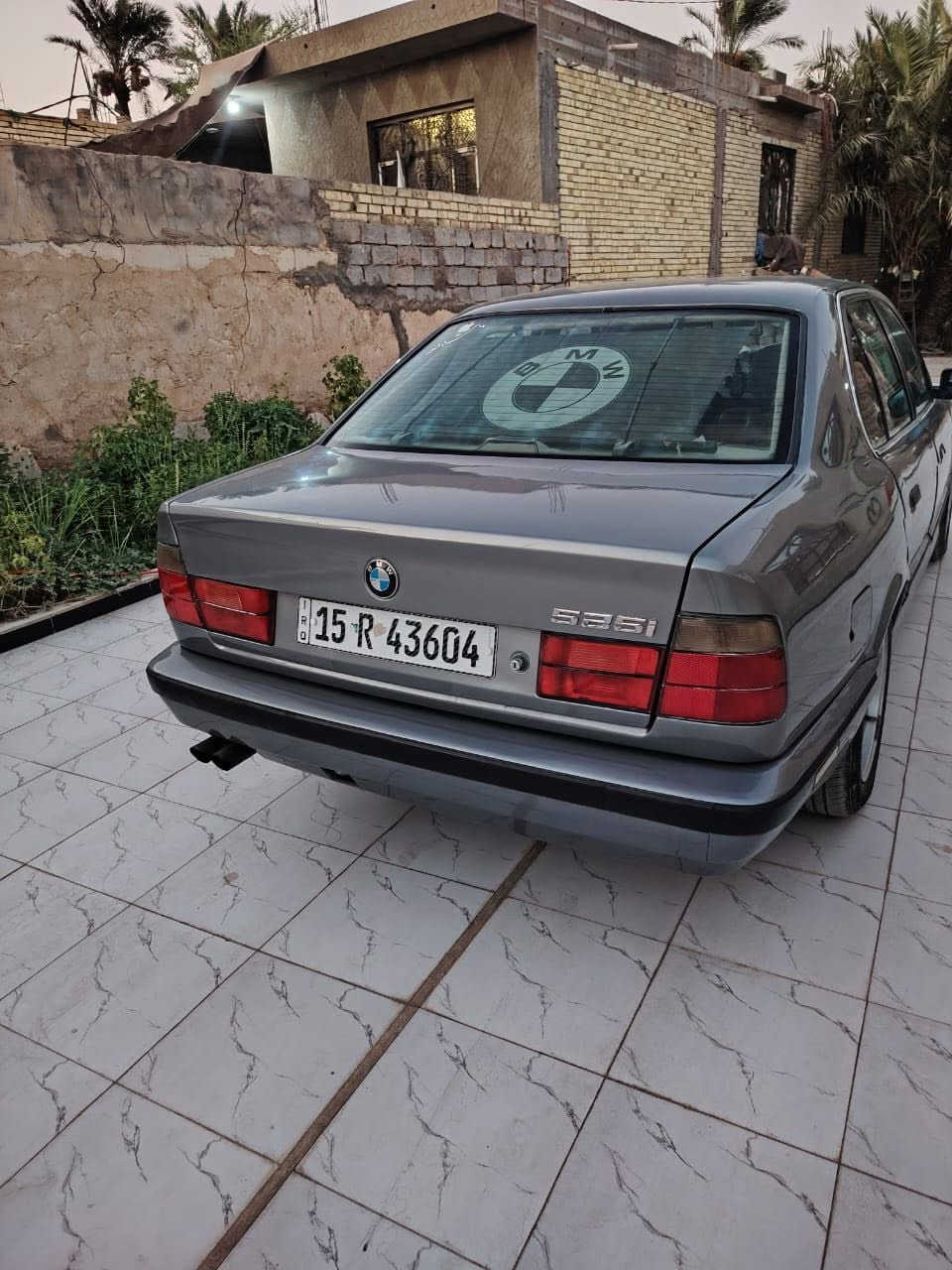 للبيع بي إم دبليو 525 موديل 1995، فُل مواصفات. محرك قوي، حالة ممتازة، صيانة دورية منتظمة، جميع الكماليات تعمل بكفاءة. سعر  70 بي مجال 
تبريد شغال 
فتحه 
بجم عريض 
مسكر فانوس 
تحكم كشنات كهرباء 
فول السياره
. للتواصل، الرجاء مراسلتي على الرقم الاتصال ***********
رقم وتسااب ***********

