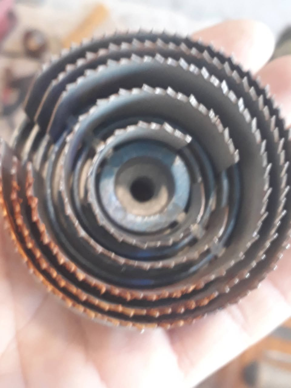 السلام عليكم مجموعة قطع مميزه للمهتمين بلشراء العنوان موصل للاستفسار الاتصال على  ***********
