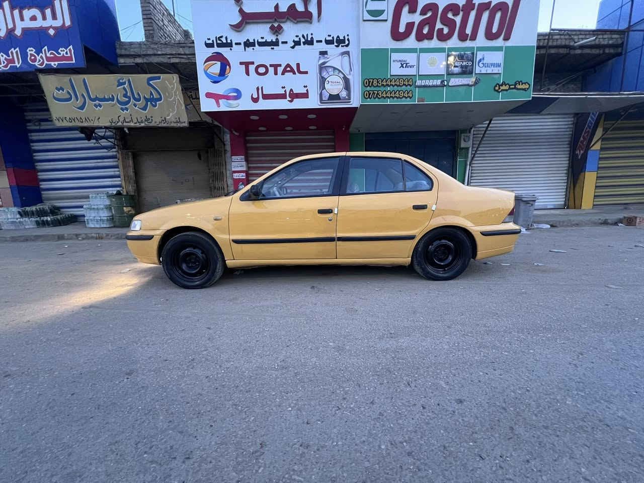 السلام عليكم
سمند 2011 للبيع رقم بغداد انكليزي سنوية ل29
السياره بيها صبغ بنيد والداير الخلفي الايسر 
مكينه وكير جدد دواخلها نظيفه وحداديه كامله جديده 
تايرات نظاف السعر 38 مكاني بابل الحله مركز المدينه ***********
