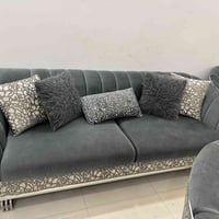 قنفات • ٨ مقاعد • نظيف