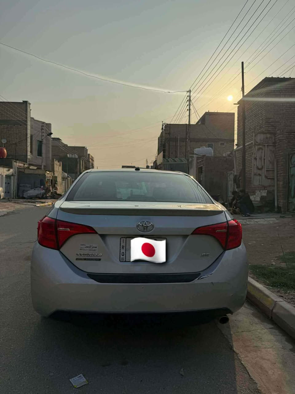 السلام عليكم 
كورلا 2017 وارد امريكي
تبديل جاملغ وبنيد
ماشيه 155 محرك 1800 المرغوب 
فول مواصفات
1. بصمه 
٠2 فتحه سقف
3.اشاير بالمري
٠4 بصمه ابواب
5. شاشه وكاميرا 
6. شفتات بالستيرن
رقم ذي قار  دولي الجديد السعر 127 وبيه مجال
*********** بي واتساب ناصرية, ذي قار
