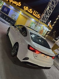 سيراتو 2024 خليجي مكينة ٢٠٠٠  كفاله عامه  فتحة   حساسات خلفيه  لد امام...