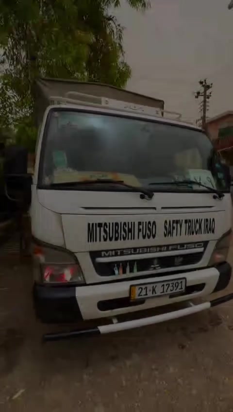 بۆ فرۆشتن مۆدێلی 2016،محەسەن،بێ سبوخ بەشەرت،گێڕو مەکینە بەشەرت، تەنها 350.000 ڕۆشتوە،فول مواسەفات ،هاڤ ، تەبرید ، جام کارەبای ، شەش تایەی لۆکی لەژێرە، بلوتوس و کۆنترۆڵ هیچ مەسرەفی ناوێ سەیارەکە نمونەیە لە جوانی***********
