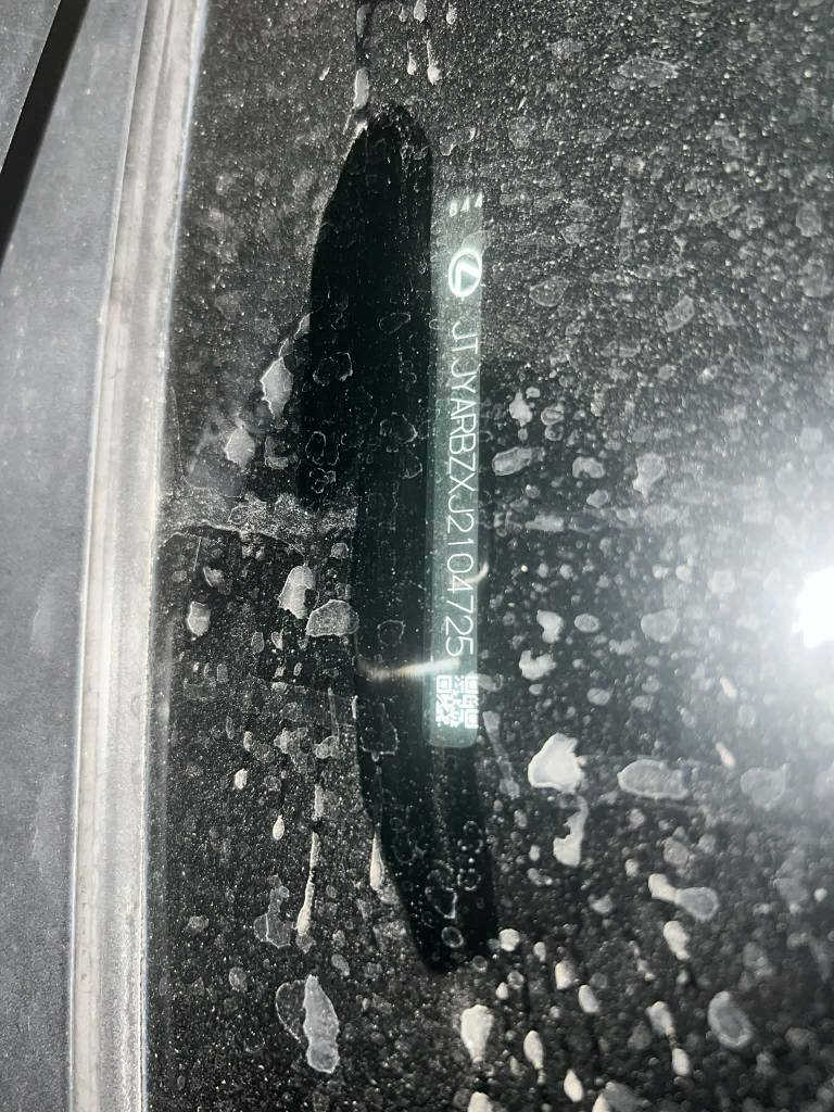 لکزیز NX300 (وارد أمريكي)
الموديل: NX300
المواصفات: فول مواصفات (Full Options)
المسافة المقطوعة: 60 ألف ميل
الحالة العامة:
بدون حادث، بدون صبغ، بدون تعديل، وبدون معجون.
بشرط الفحص (المحرك، الگير، والكهربائيات).
السعر: 17,900 دولار (179 ورقة)
الموقع: أربيل
للتواصل والاستفسار:
***********
لێگزیزی ئەمریکی nx300
وارد ئەمریکی مواسەفات فوول فوول
ماوەی ڕۆیشتن 60هەزار
هیچ لێدراوی نییه بێ سبوغ بێ تەعدیل بێ مەعجون
هەموو شتێکی بە شەرتی گێر مەکینه کارەبایات
نرخی 179$
شوێن هەولێر 
++++++
***********
++++++ أربيل, العراق
