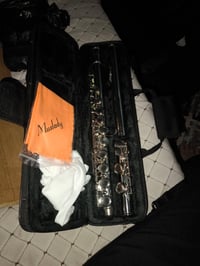 ناي فلوت غربي سعره ١٥٠ كما موضح بالصور  للتواصل 07725735580