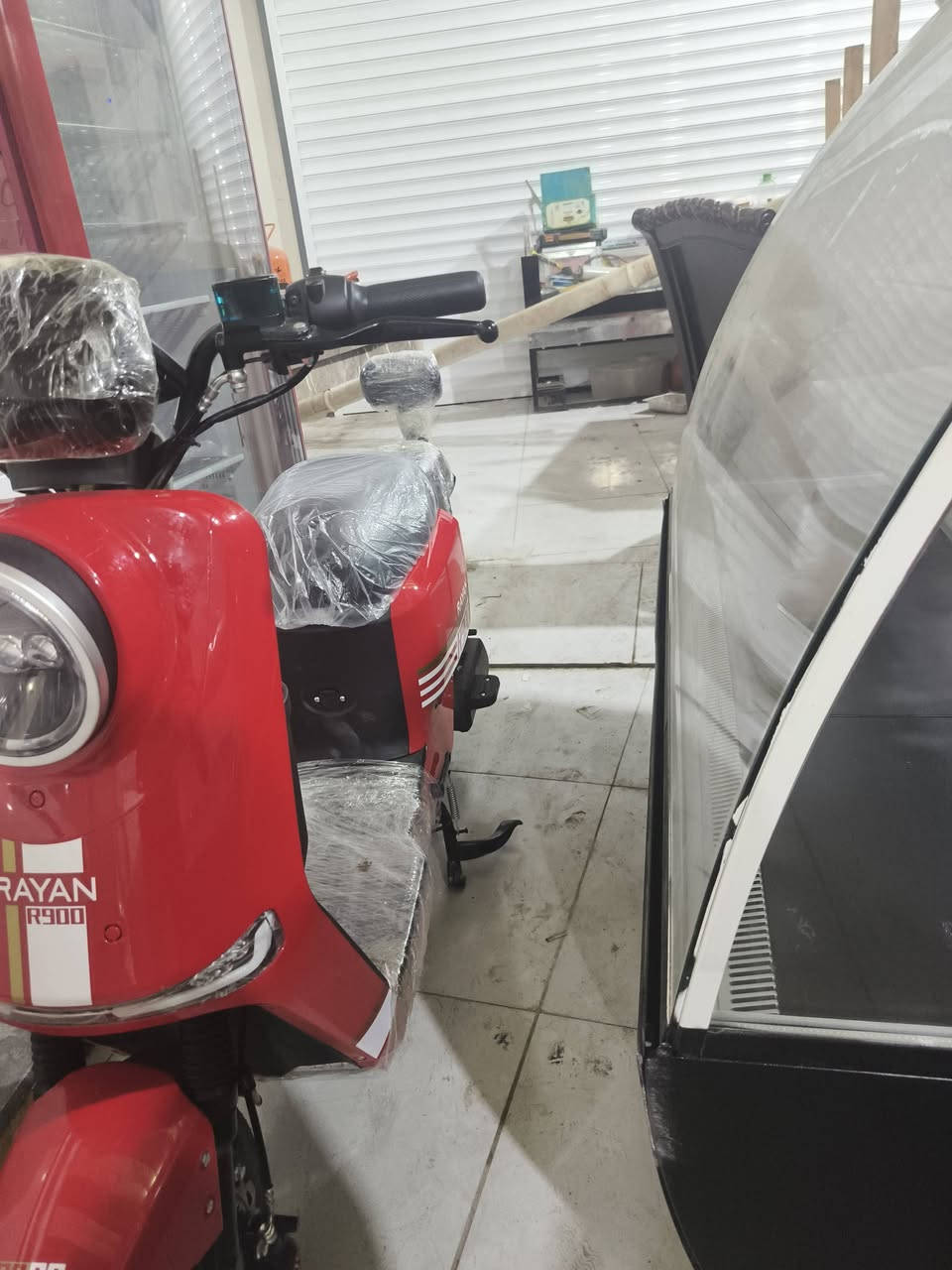 السلام عليكم درجة شحن ار ٩٠٠موديل ٢٠٢٦ غراضهه بعده مامشدودات بطارية 26 السعر ٦٠٠الف قفل مكاني بصره الستفسار ***********
