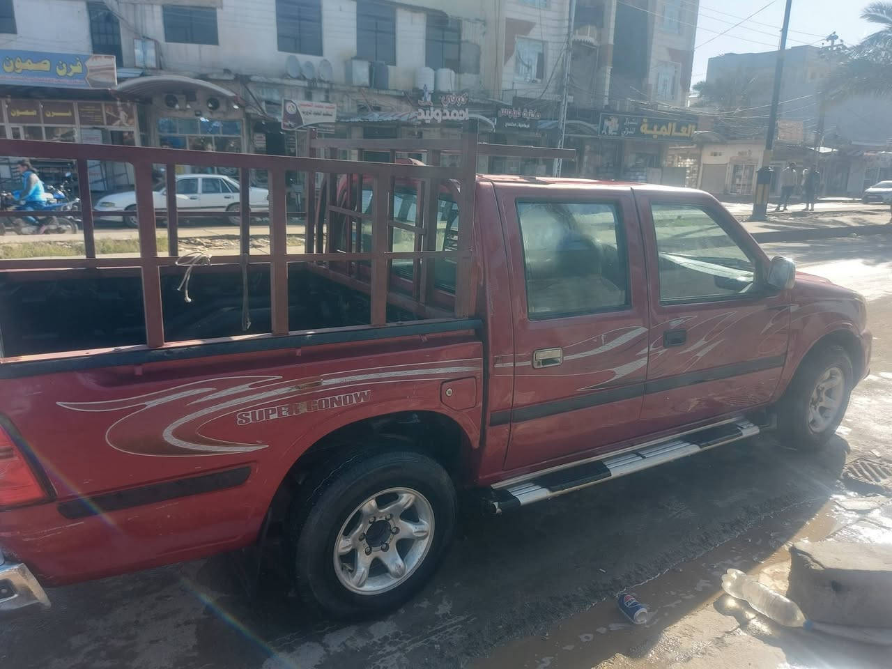 السلام عليكم بيكم كنو 2009 اوتوماتيك رقم انكليزي بغداد سيارة خير من الله السعر 55 وبيها مجال المكان ديالى بعقوبه الاستفسار ***********
