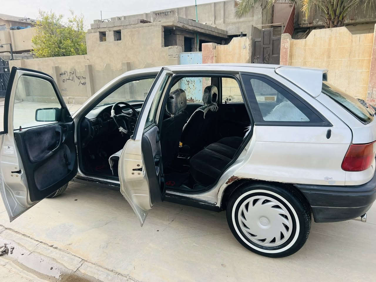 أوبل استره 93 مشروع وطني سنويه 2024تنهي  سياره من لبيت لدوام سياره جدا نظيفه بيها صبغ هلالات جاملغ خلفي وأمامي طرف سكن ولباقي كله ع بلاد كير محرك بشرط تخم تاير باتري جديد 

سعر 38بي مجال بسيط 

الاتصال ***********
