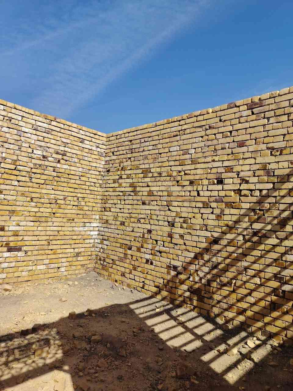 هيكل البيع شغل درجه اولى حي الحكيم بشارع الوائليه المساحه 200 متر الارضيه رفته كامل بيبان وشبابيك وسياج وباب خارجي مرقم من قبل البلدية كافه الخدمات السعر 35 اي استفسار تفضل خاص


**إذا كنت صاحب هذا الإعلان وتريد حذفه لأي سبب، رجاءا أرسل رسالة إلى الدعم الفني**