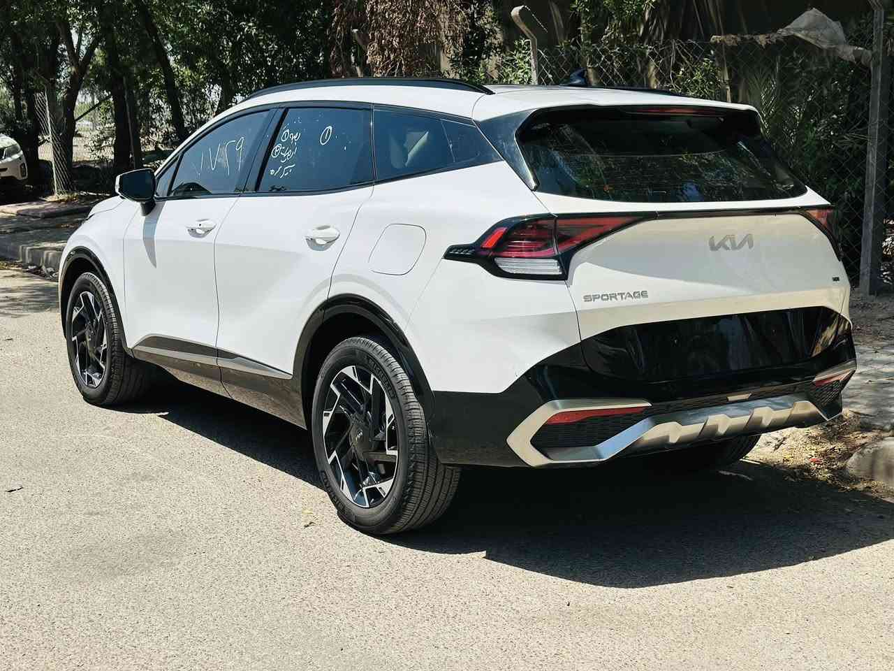2024 KIA SPORTAGE, SX PRESTIGE
كيا سبورتج موديل 2024 فوول موصفات للبيع

كاملة و جاهزة بدون رقم 

صور الحادث مرقفة بالمنشور 

فقط تبدل قبق جنطة نفس لون بدون صبغ و 

تصليح ع كد شبر بالحوض 

السعر 220 

مكان السيارة بغداد الجديدة 

اي استفسار*********** متوفر واتساب
