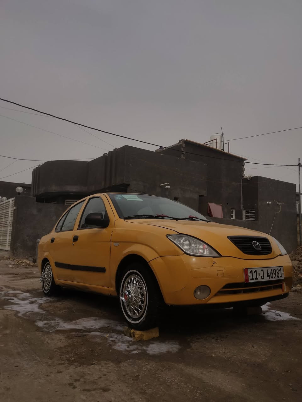 السلام عليكم للبيع طيبة 2015 رقم بغداد دولي مكينة كير حدادية تخم تاير تبريد تدفائة خير من الله شاشة كامرة تحكم استيرن سيارة حيل حلوة بية فقط جاملغ امبدا
وبية طخة امصلحة وبعدهي مامصبوغة اموظحة بصورة 
السعر 38 وبية مجال جدان قليل ***********
