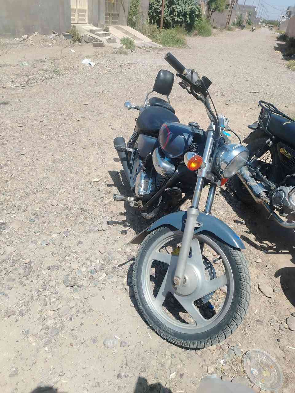 ماطور للبيع دايلم تمساح كامل كهربأيات كولهه شغاله تنكر سلف وتطلع سعر 600وبي مجال بصيط اتصال فقط ***********بلد
