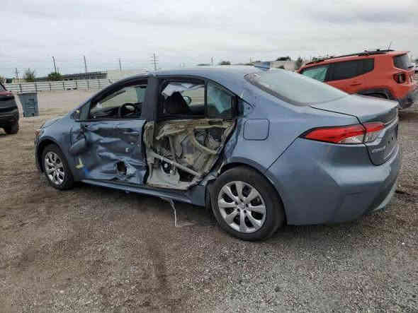 السلام عليكم كورلا 2022 امريكي LE مكينة 1800 بانزين عادي حادثها موجود بلمنشور والسونار بلمنشور رقم اربيل بأسمي تحويل ثاني يوم السيارة جاهزة وجديدة كير مكينة تبريد خير من الله عليها تخم تايرات جديد و منضومة احتراق كاملة جديدة السيارة كلش نضيفة ماشية 76 مايل العنوان بغداد المنصور السعر 136 للأستفسار *********** بغداد
