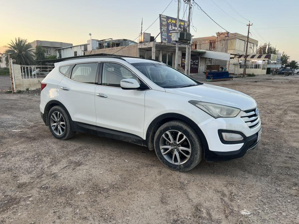 السلام عليكم سيارة للبيع سنتافي خليجي موديل 2013 رقم بغداد
مكفوله سونار موجود بالمنشور محرك وكير وصدر بحاله جيده تبريد ثلاثه قطع محرك 4 سلندر 2400 سبعه راكب السعر المطلوب 138$ وبيه مجال للاستفسار اكثر الاتصال على الرقم ***********
